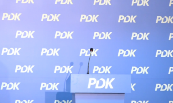 PDK kërkon dorëheqje nga kryetari i Lipjanit pas arrestimit të nëntë zyrtarëve të tij për korrupsion
