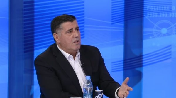 Haziri: E ftoj Kurtin t’i tregojë popullit cilat janë pasojat për Kosovën nëse e refuzon marrëveshjen