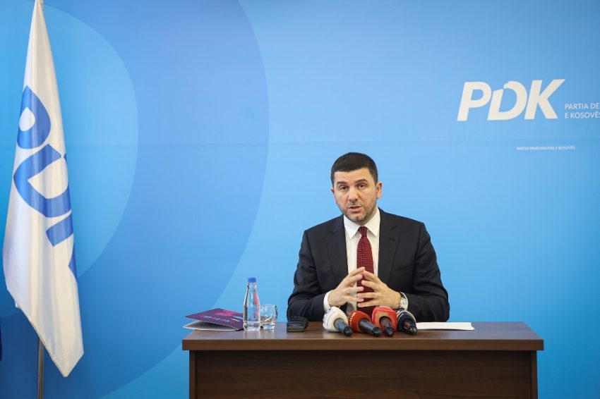 Krasniqi takon Chollet: Miqësia dhe raportet me SHBA-të janë të përhershme
