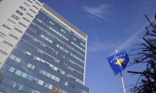 “Marrëveshja me Serbinë dhe eliminimi i krizave të brendshme i hapë rrugë investitorëve”