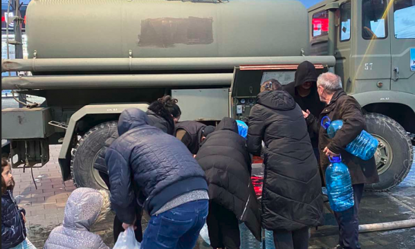MPB: Dy cisterna me ujë të pijshëm u dërguan në Skenderaj e Mitrovicë