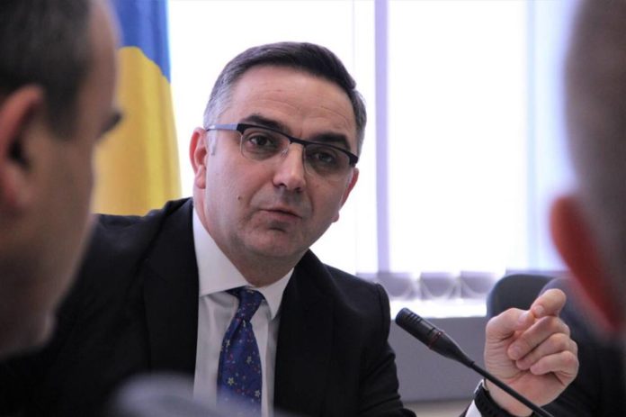 Tahiri-Qeverisë: Për interesa të kujt po punoni? Votojeni Trustin