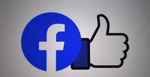 Facebook “dëgjon” përmes mikrofonit tuaj, zbulohet e vërteta që po “çmend” përdoruesit