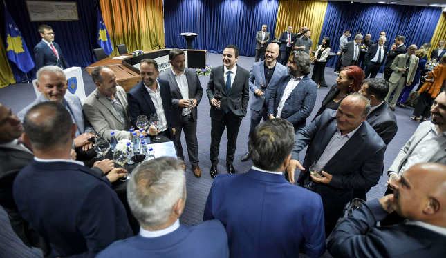 Komunat duan më shumë buxhet| Kryetarët ankohen se disa ministra nuk u janë përgjigjur kërkesave