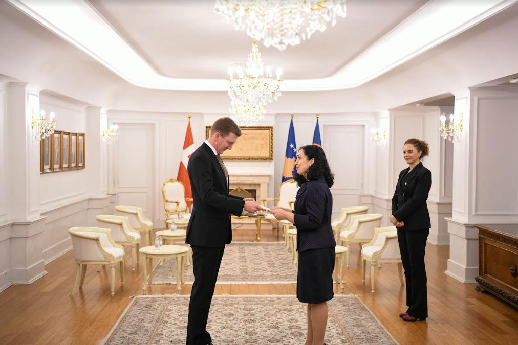 Osmani pranoi letrat kredenciale nga ambasadori jorezident i Danimarkës