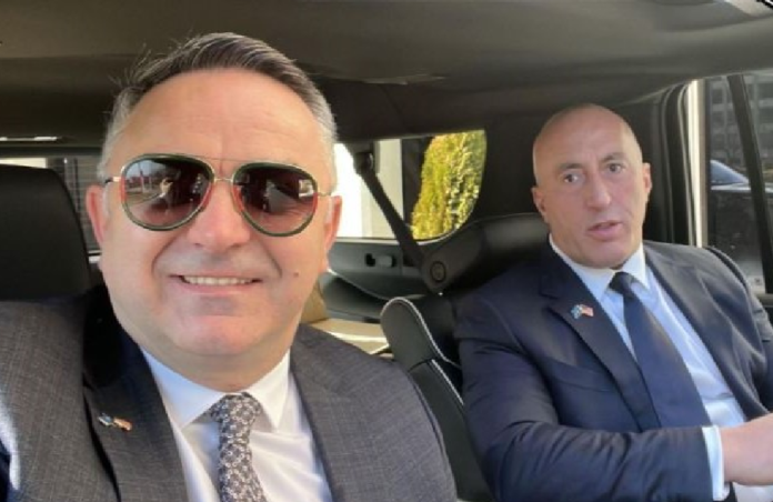 Haradinaj i shoqëruar nga Tahiri në Lutjet e Mëngjesit në ShBA
