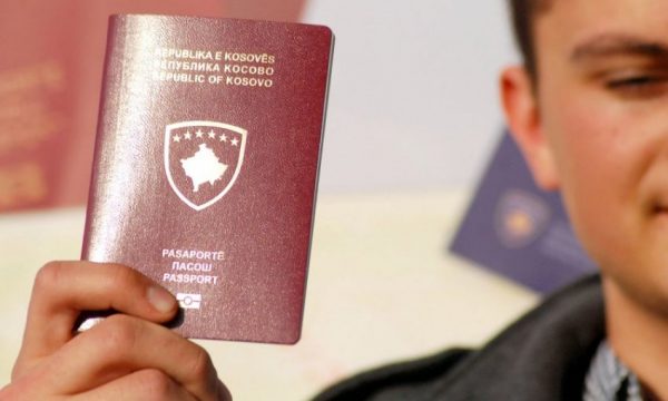 Në fund të janarit nis furnizim me material të pasaportave, letërnjoftime dhe patentë shofer