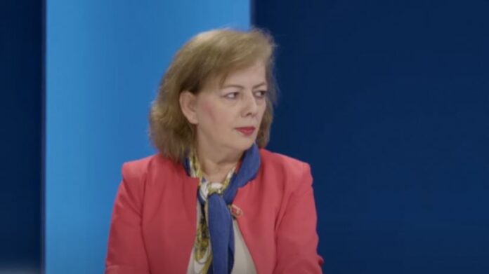 “Oliver, shpëtoma djalin”, Flora Peci rrëfen për krimet e Ivanoviqit në Mitrovicë