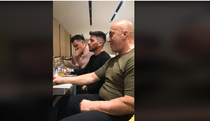 Kris kënga në një ndejë, bashkëngjitet edhe Haradinaj si zakonisht – VIDEO