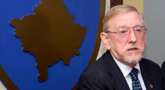 Walker tregon për atentatin e dështuar të serbëve ndaj tij: Po të vdisja bota s’do të dinte për Reçakun