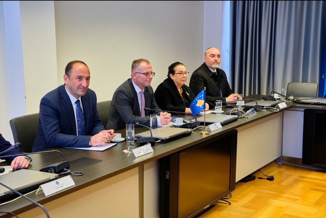 Bislimi e Aliu në Podgoricë, diskutojnë për rrugën Pejë-Rozhajë