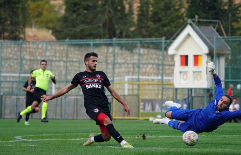 Futbollisti llapjan Valmir Veliu bëhet me klub të ri
