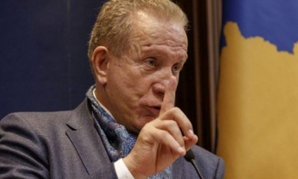 Pacolli paralajmëron dy njohje të mëdha
