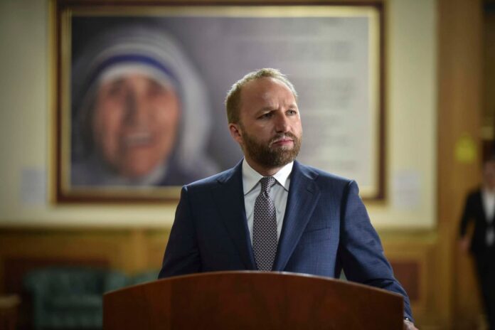 Tahiri: Mos shkarkimi i Martin Berishajt, dëshmi që Kurti e Osmani janë të përfshirë në atë aferë