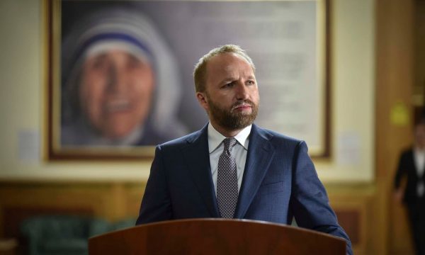 Tahiri: Kosovë, urime themelimi i Zajednicës, dhuratë nga kryeministri Albin Kurti