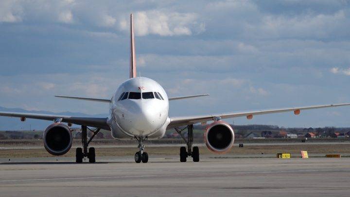 Kompanitë ajrore amerikane në vështirësi për të gjetur pilotë