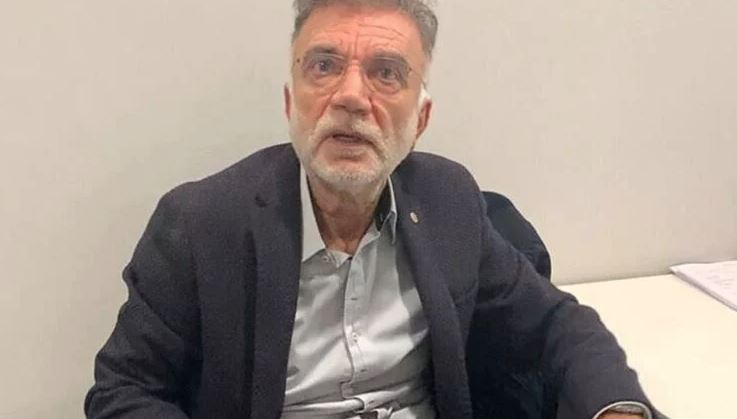 Në Turqi ndërtesat e tij shembeshin si të ishin prej kartoni, por ai ndërton edhe në Mal të Zi