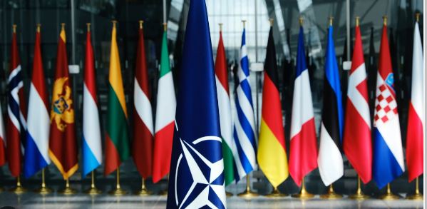 NATO në alarm nga ofensiva ruse