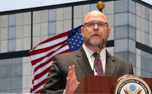 Përfundon takimi në rezidencën e Hovenier, s’ka deklarime për media