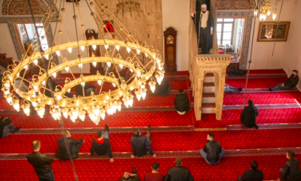 Askush plotësisht i kënaqur me Projektligjin për lirinë fetare