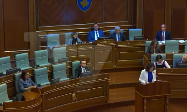 Ministrja që thërret për kursim shpenzon me kabinet afro 54 mijë euro