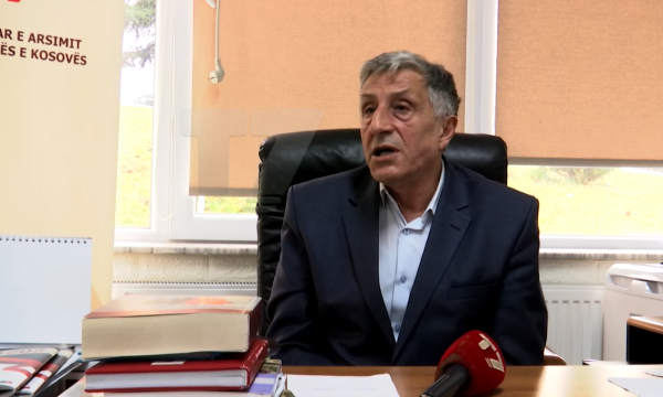 Mësimdhënësit ndihen të tradhtuar nga Sindikata e Arsimit