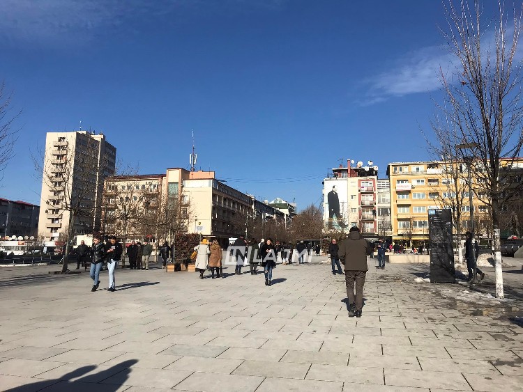 Të rinjtë po braktisin Kosovën, emigrimi në shifra të larta