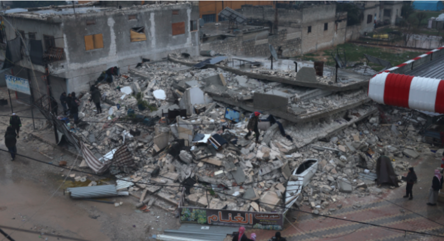 Tërmeti shkatërrues, Izraeli dërgon për herë të parë trupa në ndihmë të Sirisë