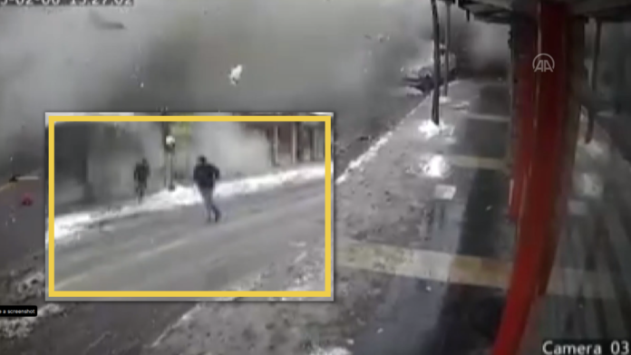 Tërmetet tjera në Turqi, këta dy persona mrekullisht i ikin shembjes së një godine