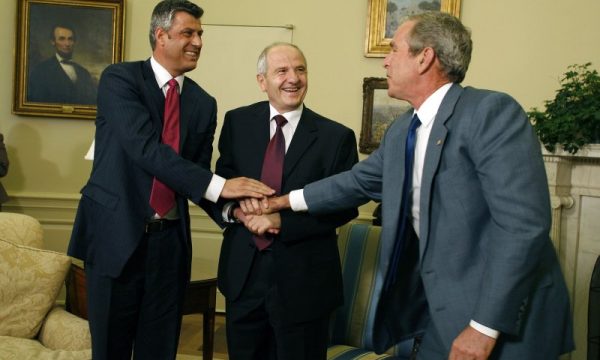 Si e paralajmëronin pavarësimin e Kosovës liderët botërorë