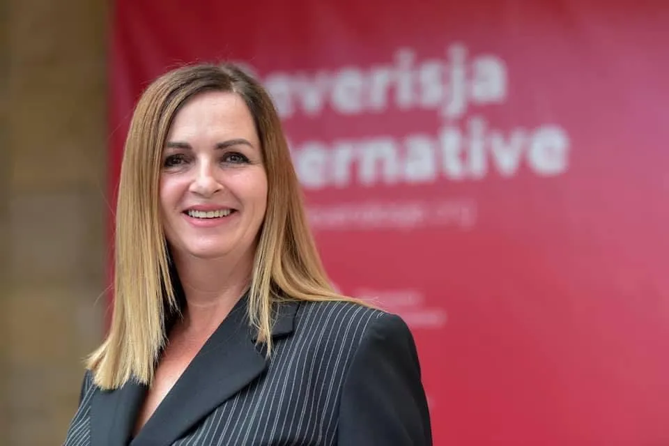 Nagavci bën ‘Like’ postimin e Abdixhikut ku kritikon Kurtin për koeficientin