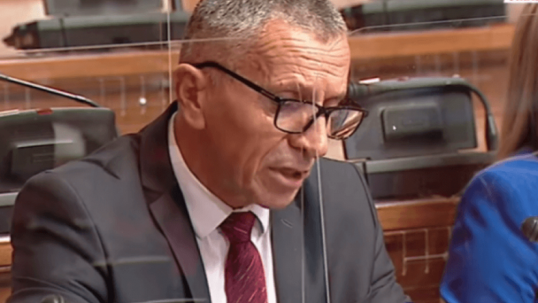 Kamberi: Jam kërcënuar për shkak të aktivitetit politik