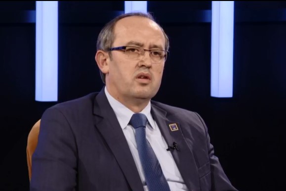 Hoti: Kurrë s’kemi qenë në pozitë kaq të pafavorshme në marrëdhëniet me SHBA-në