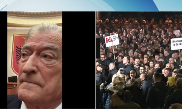 “Plas” në Kuvend, Berisha: Kam mesazhe e video erotike! Balla e “kërcënon”: Kam edhe unë prova