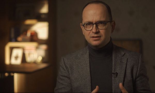 Parashikimi 5-pikësh i Bushatit për 2023: Serbia s’është e gatshme ta njohë Kosovën as këtë vit