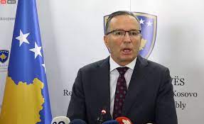 Hamza me një mesazh për Limajn: Respekto procedurat, hyri garës zgjedhore në PDK
