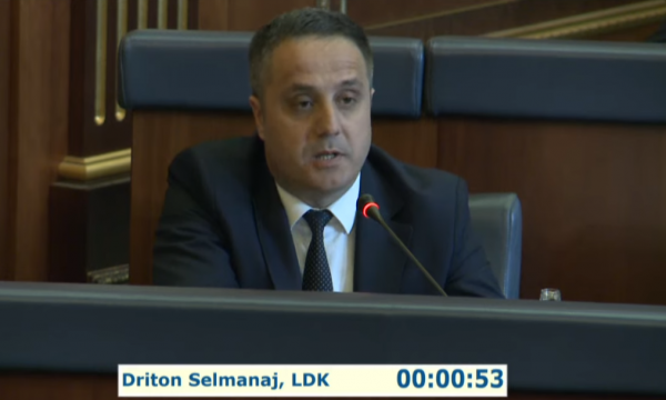 Selmanaj, Kurtit: Një ditë ki me u hjek prej kryeministrit, besoj që nashta edhe shpejt