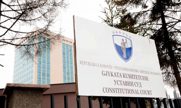 PDK-ja e dërgon në Kushtetuese Projektligjin për Byronë