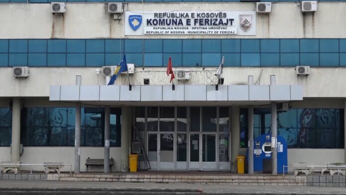 Një zyrtar i Komunës së Ferizajt në mesin e të vdekurve nga aksidenti tragjik në rrugën Ferizaj-Shtime