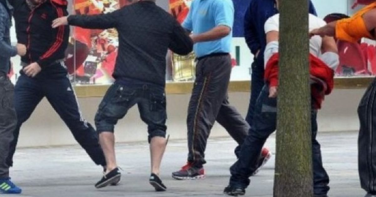 Vëllezërit Berisha në Rahovec futen në telashe: Rrahin një person për shkak të pronës – përfundojnë në pranga