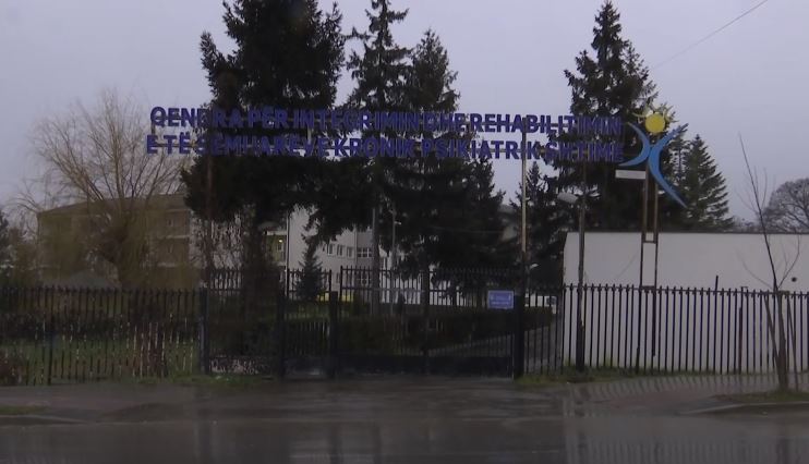 Katër pacientë ikin nga Enti Special i Shtimes, “u harruan” nga familjarët