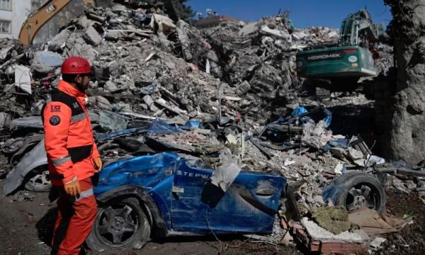 Mbi 46 mijë viktima nga tërmetet në Turqi dhe Siri