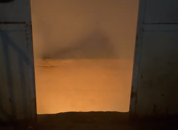 Ndizet një zjarr pranë mbikalimit te Rrethi me Flamur