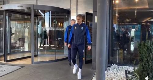 Futbollistët e kombëtares nisen drejt Izraelit, udhëtojnë pa Agim Ademin