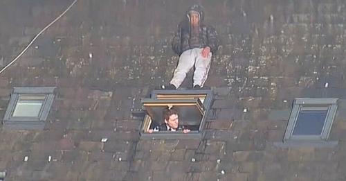 Shqiptari hipen mbi cati me shpresen se nuk do e kapnin autoritetet britanike