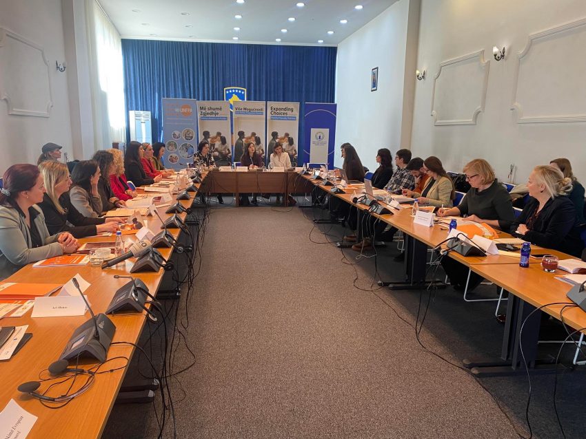 Vetëm 35% e grave deri në 29 vjeç janë aktive në tregun e punës, deri në 50 vjeç janë 26%