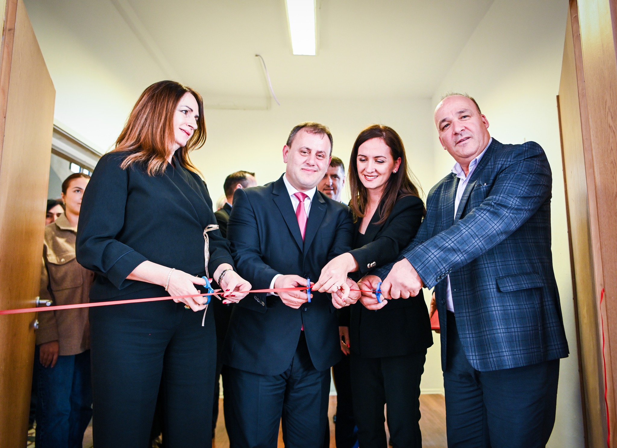 Inaugurohet Qendra e parë e Karrierës në Podujevë