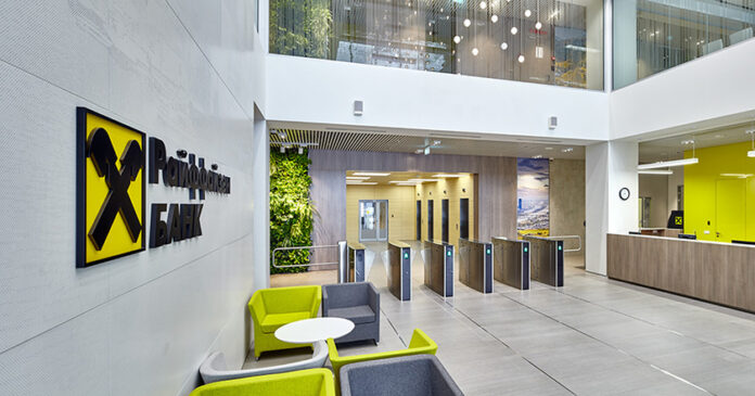 ShBA-ja nis hetime ndaj Bankës Raiffeisen, shkak biznesi i saj i lidhur me Rusinë