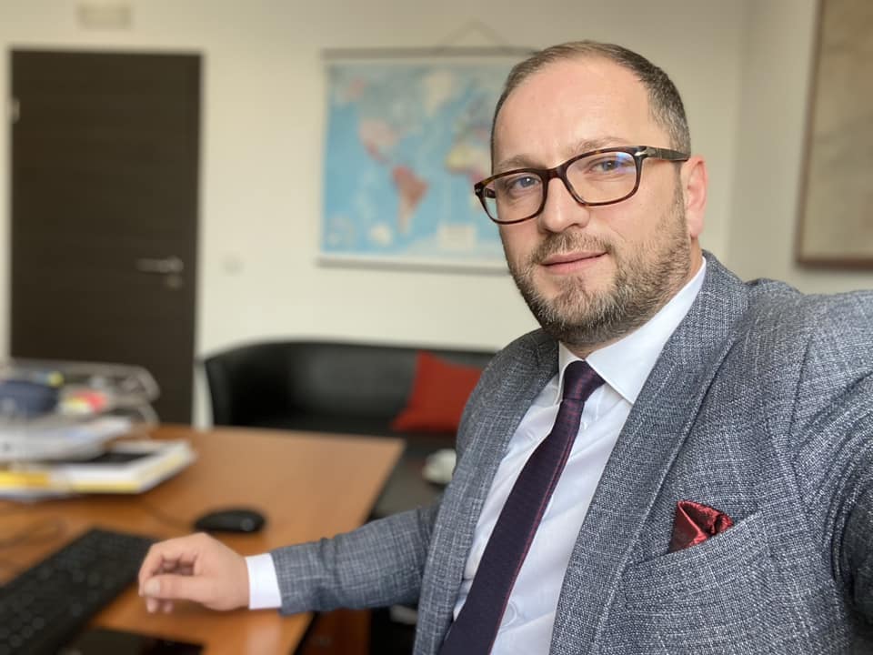 Petrit Hajdari shkarkohet nga puna në MPJ: Kjo është shkelje flagrante e ligjit