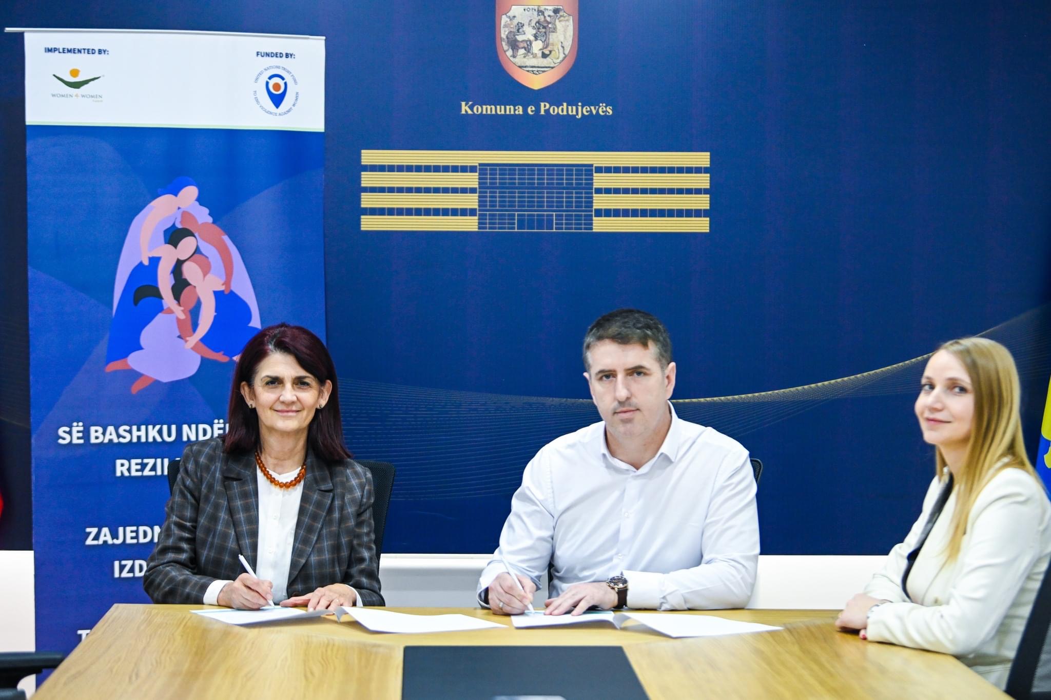 Në ditën e gruas Komuna e Podujevës nënshkruan memorandum mirëkuptimi me organizatën “Women for women”